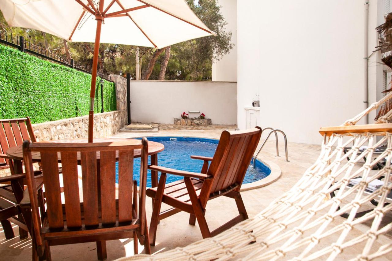Dadya Villa 1 - Villa With Private Pool - 750M Distance To The Beach ダッチャ エクステリア 写真