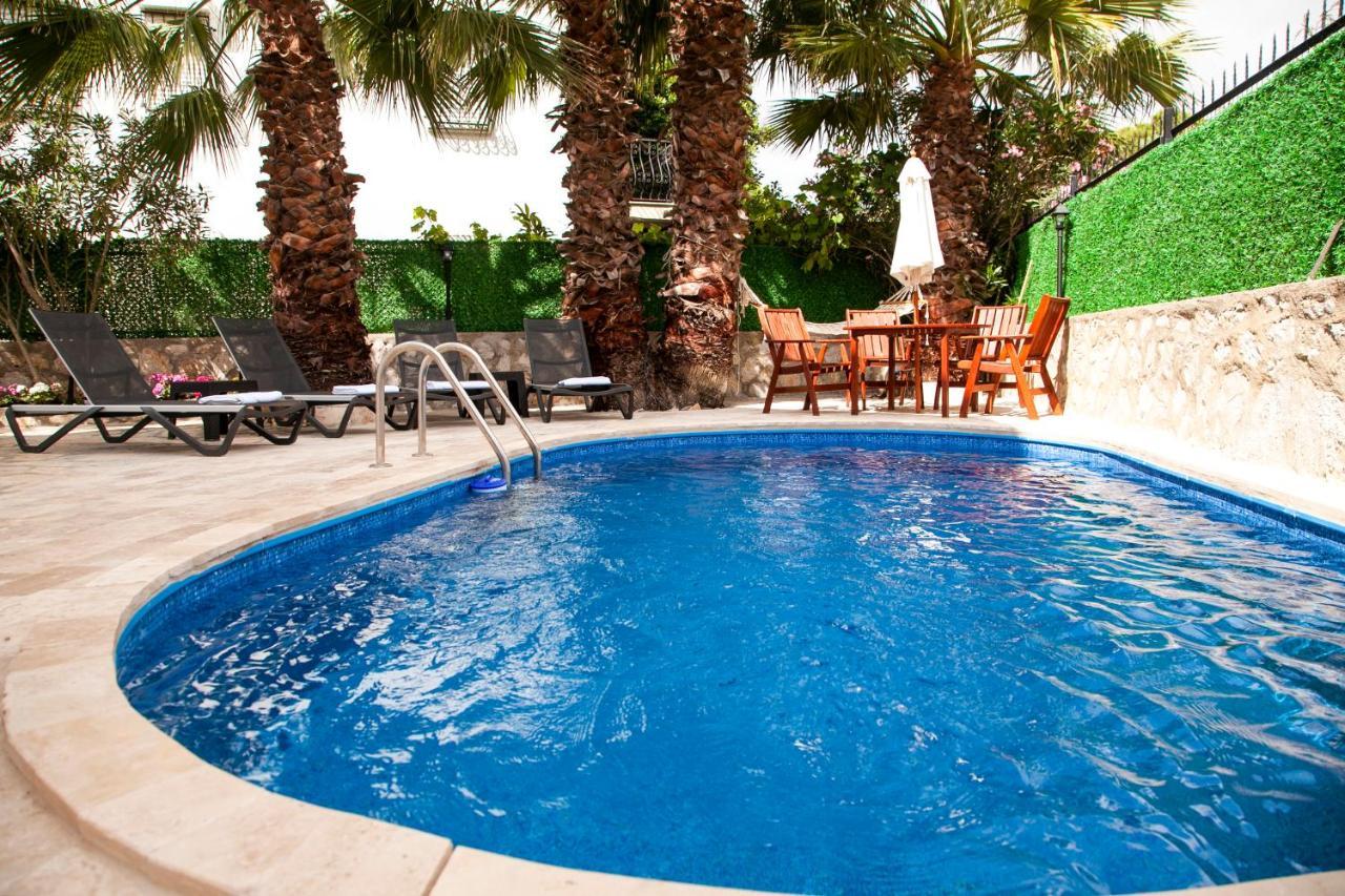 Dadya Villa 1 - Villa With Private Pool - 750M Distance To The Beach ダッチャ エクステリア 写真