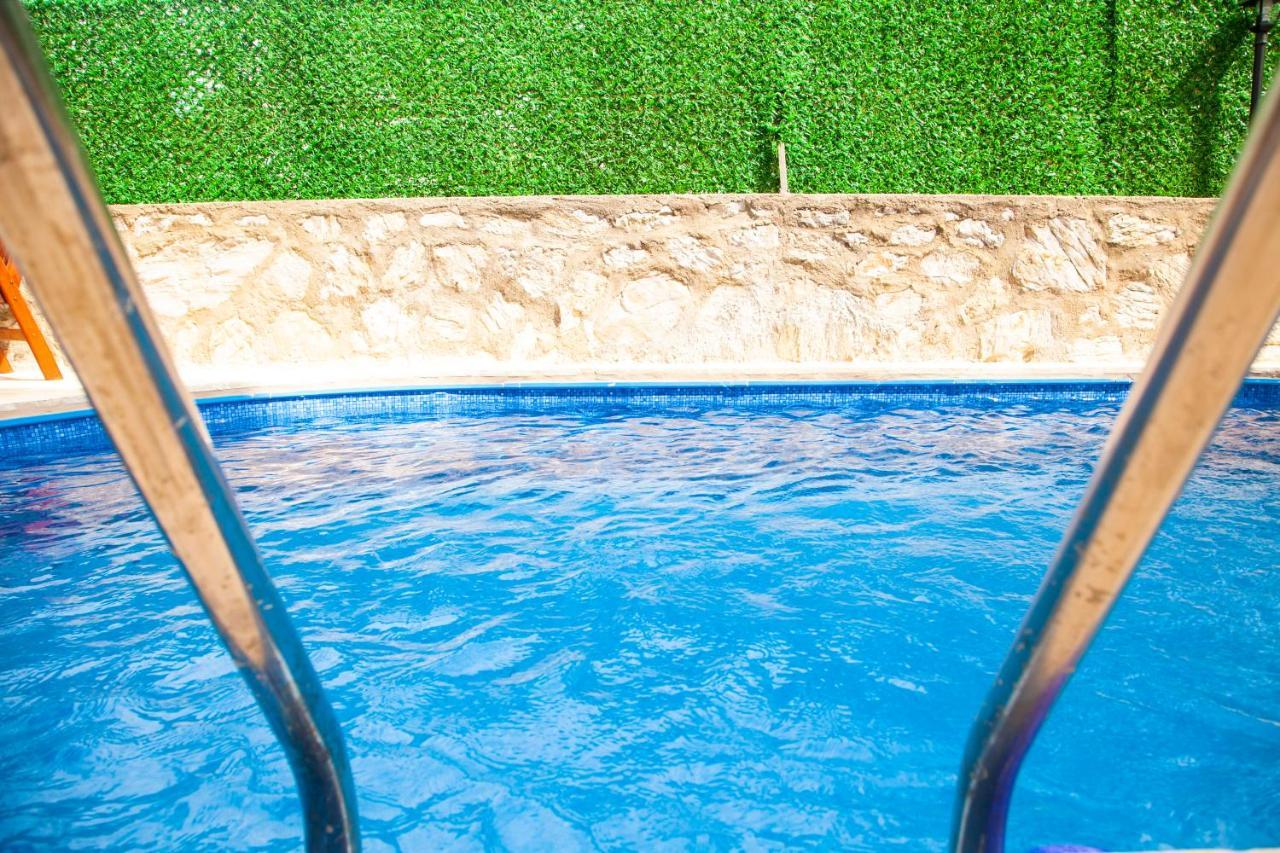 Dadya Villa 1 - Villa With Private Pool - 750M Distance To The Beach ダッチャ エクステリア 写真