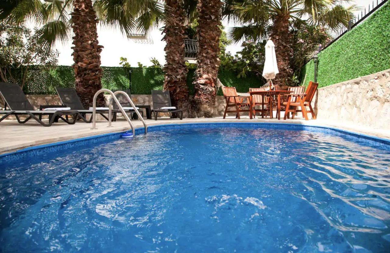 Dadya Villa 1 - Villa With Private Pool - 750M Distance To The Beach ダッチャ エクステリア 写真